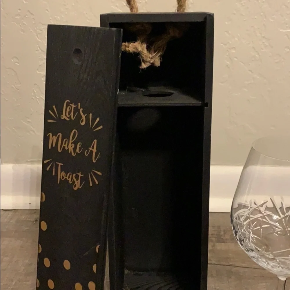 MChampagne or‎ wine bottle carrier